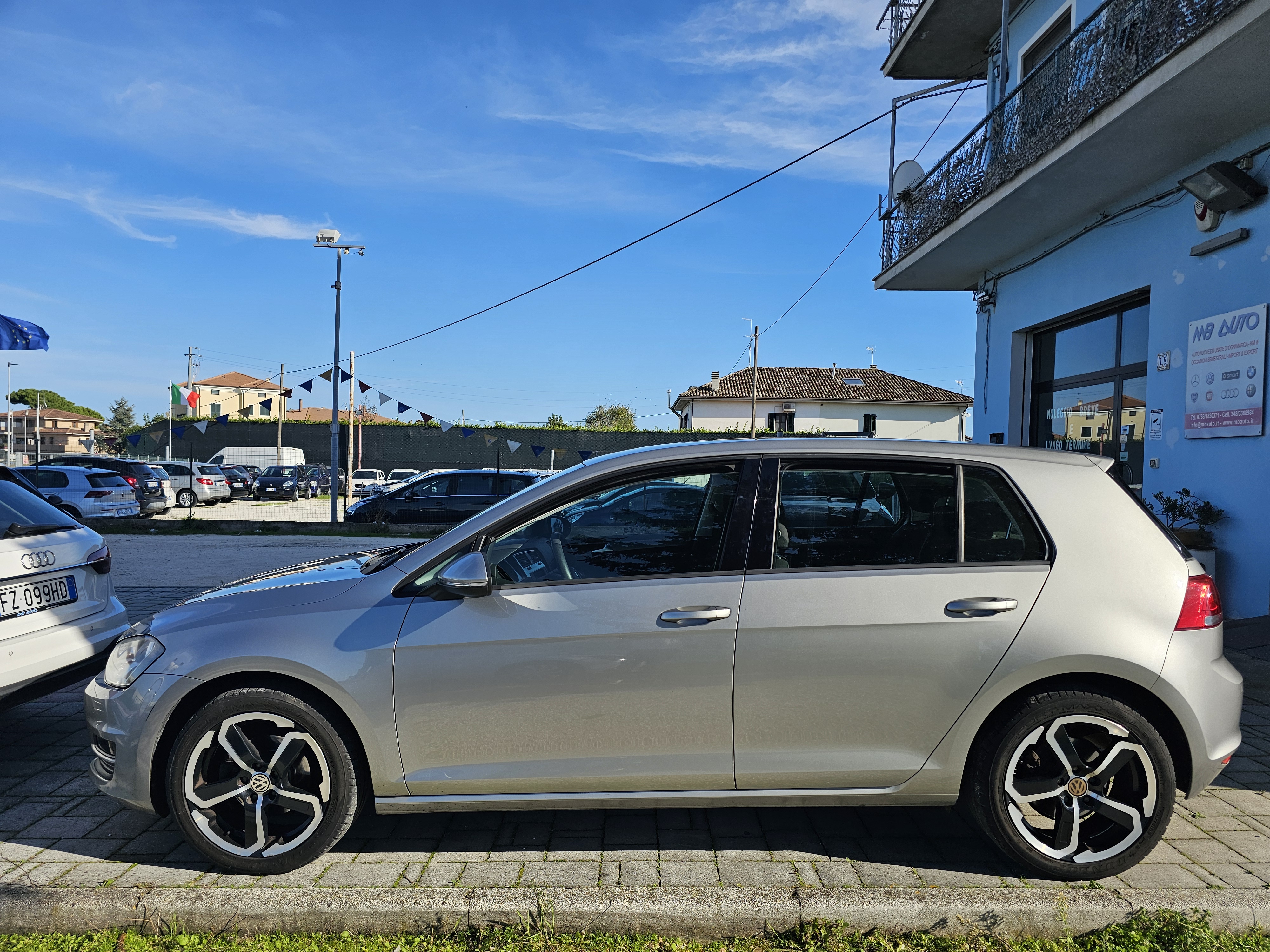 Volkswagen <span>Golf TRENDLINE 