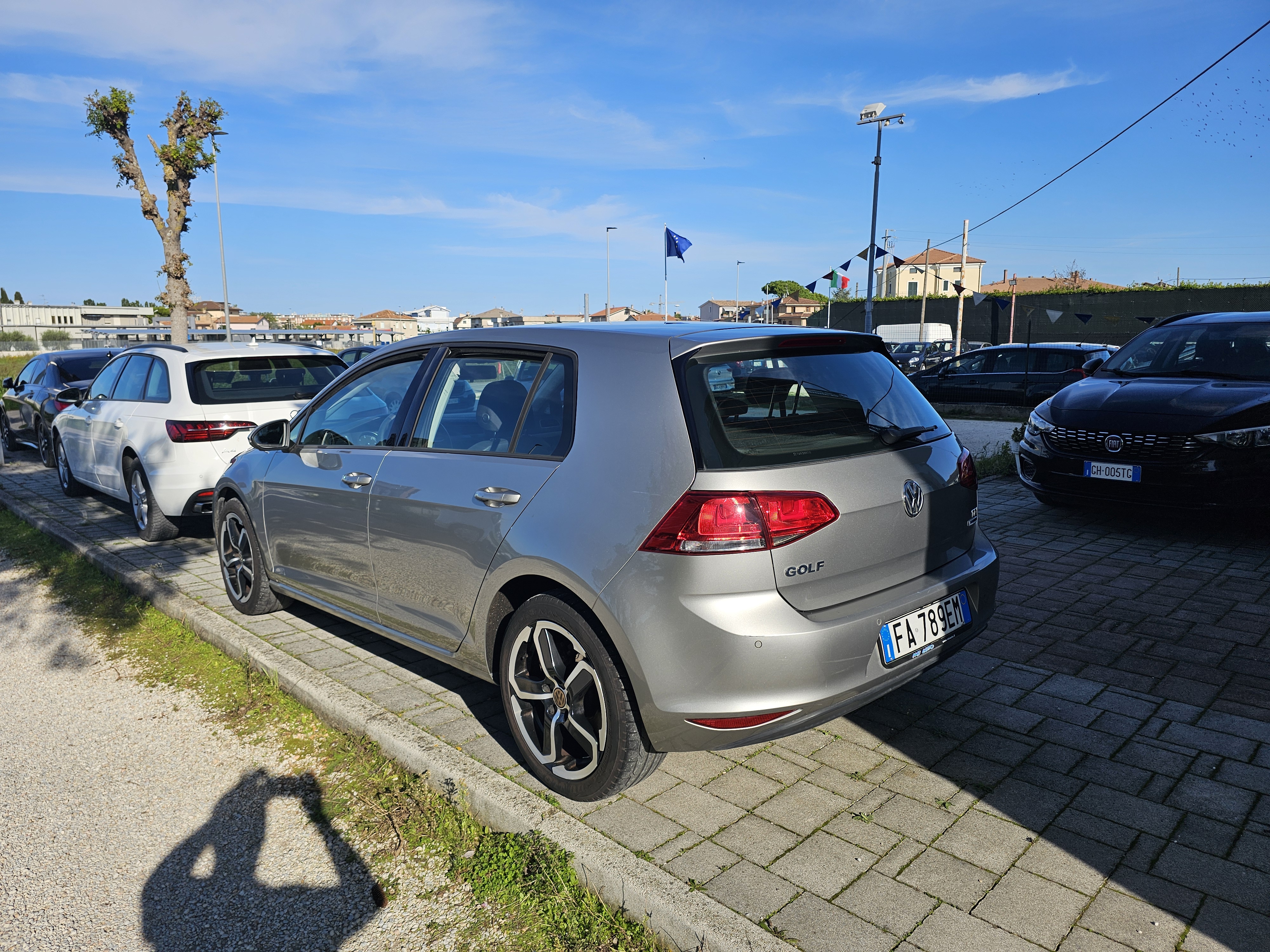 Volkswagen <span>Golf TRENDLINE 