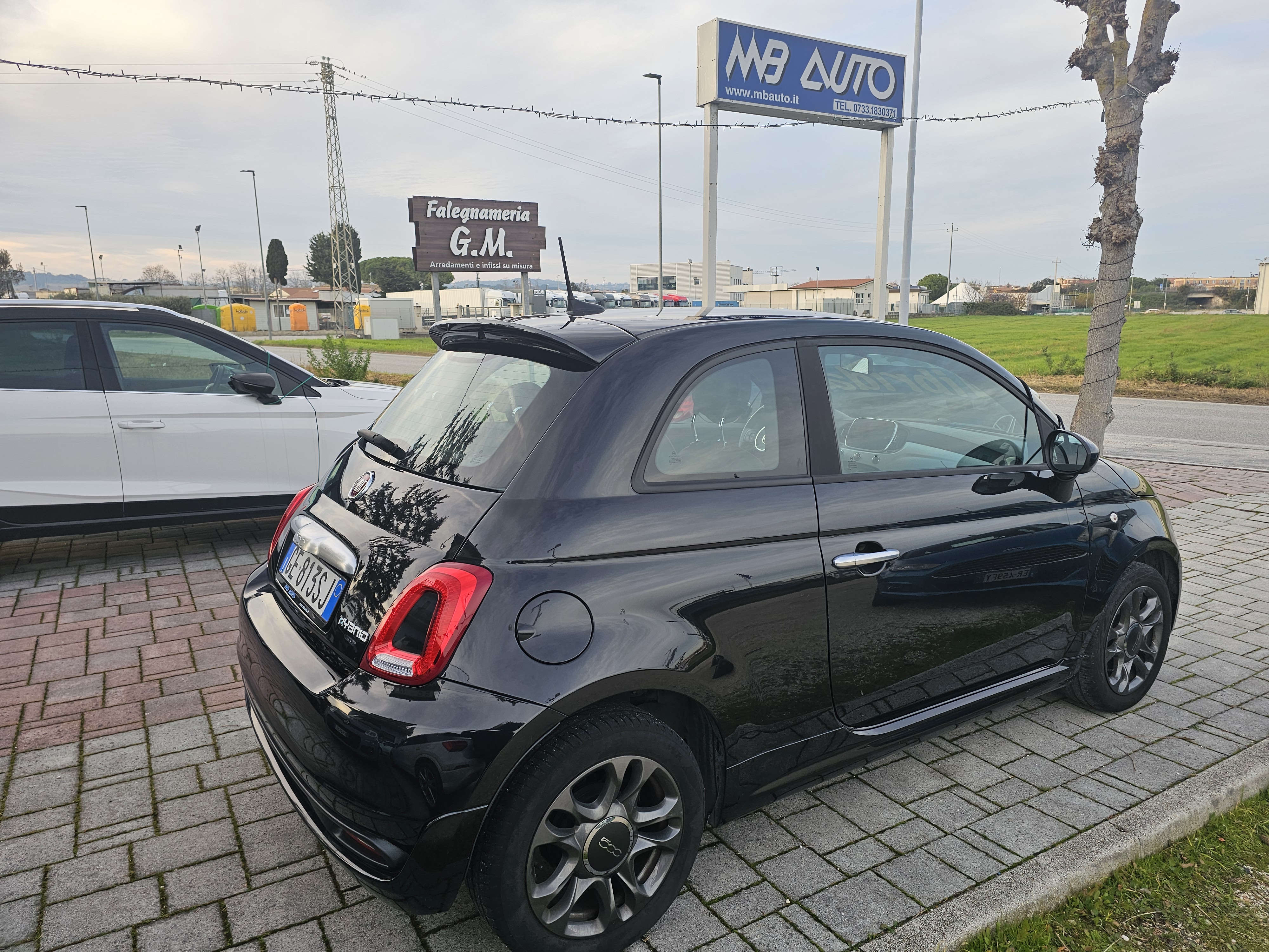 Fiat <span>500 HYBRID 