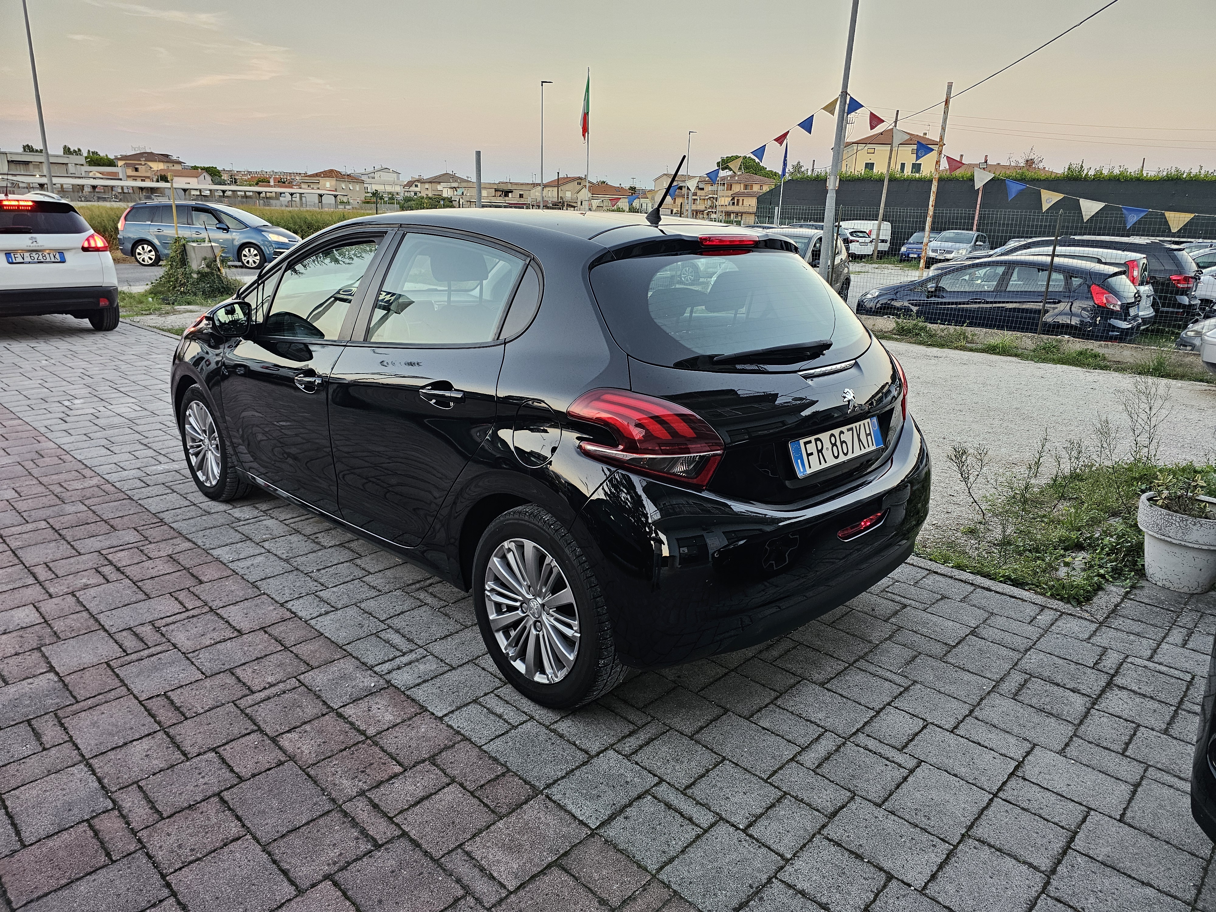 Peugeot <span>ALLURE 