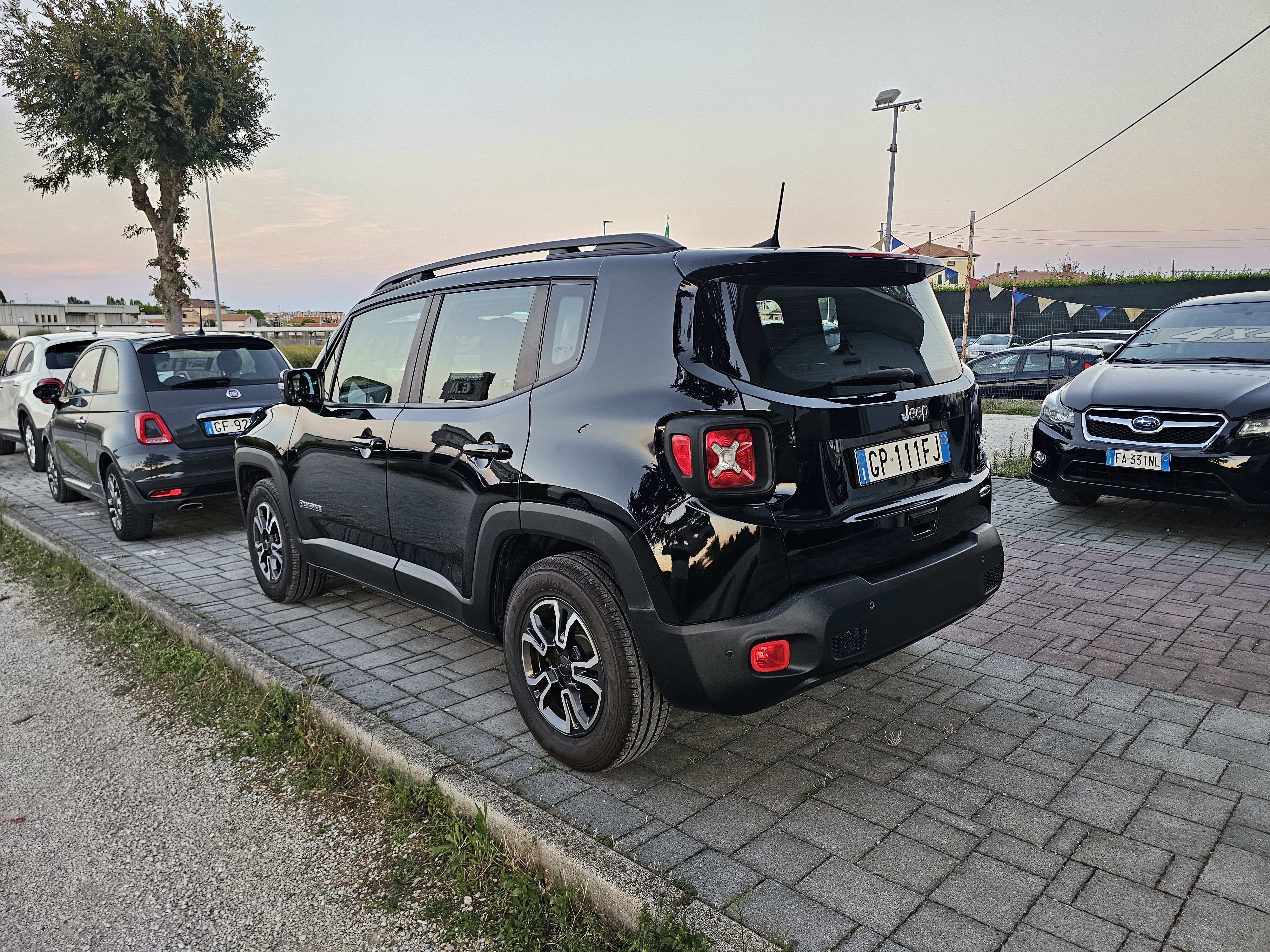 Jeep <span>Renegade LONGITUDE 