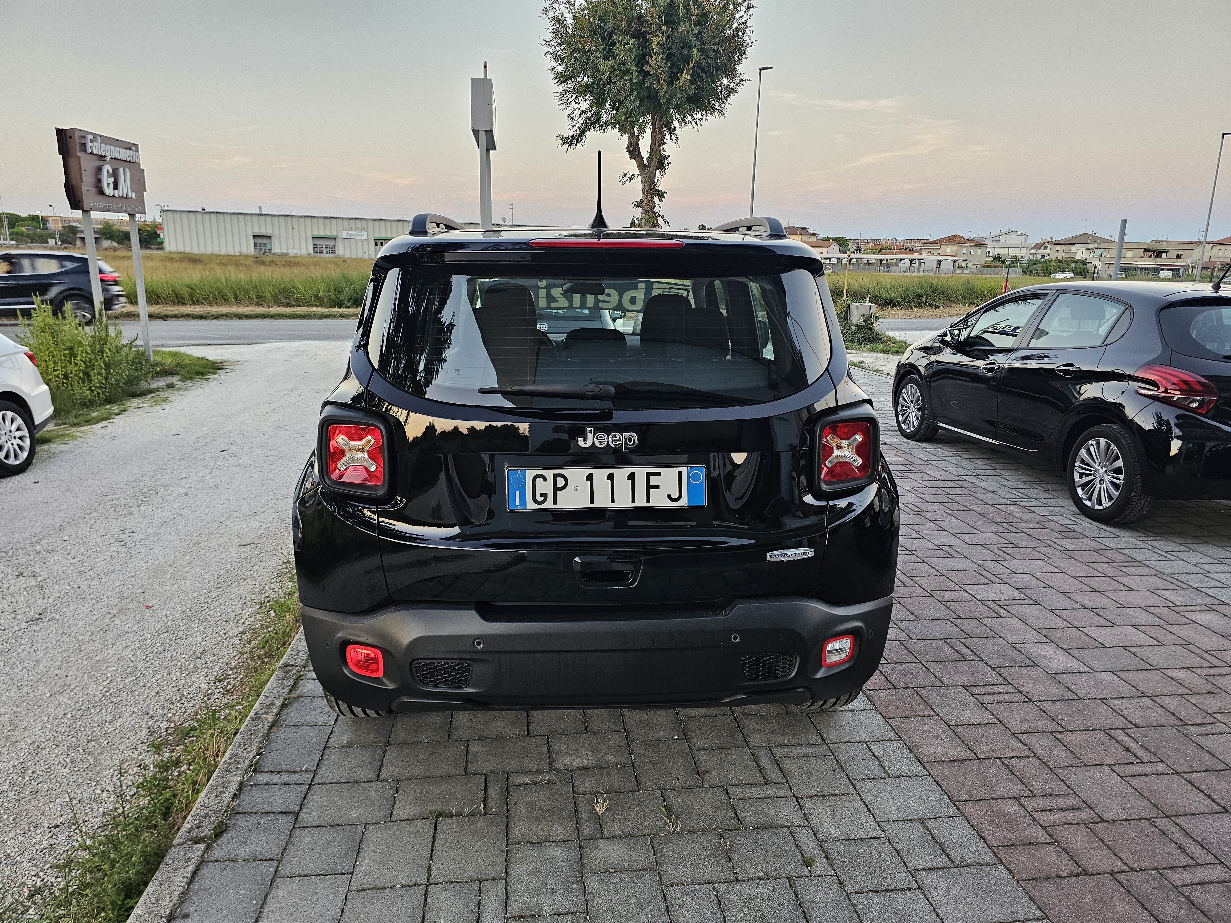 Jeep <span>Renegade LONGITUDE 