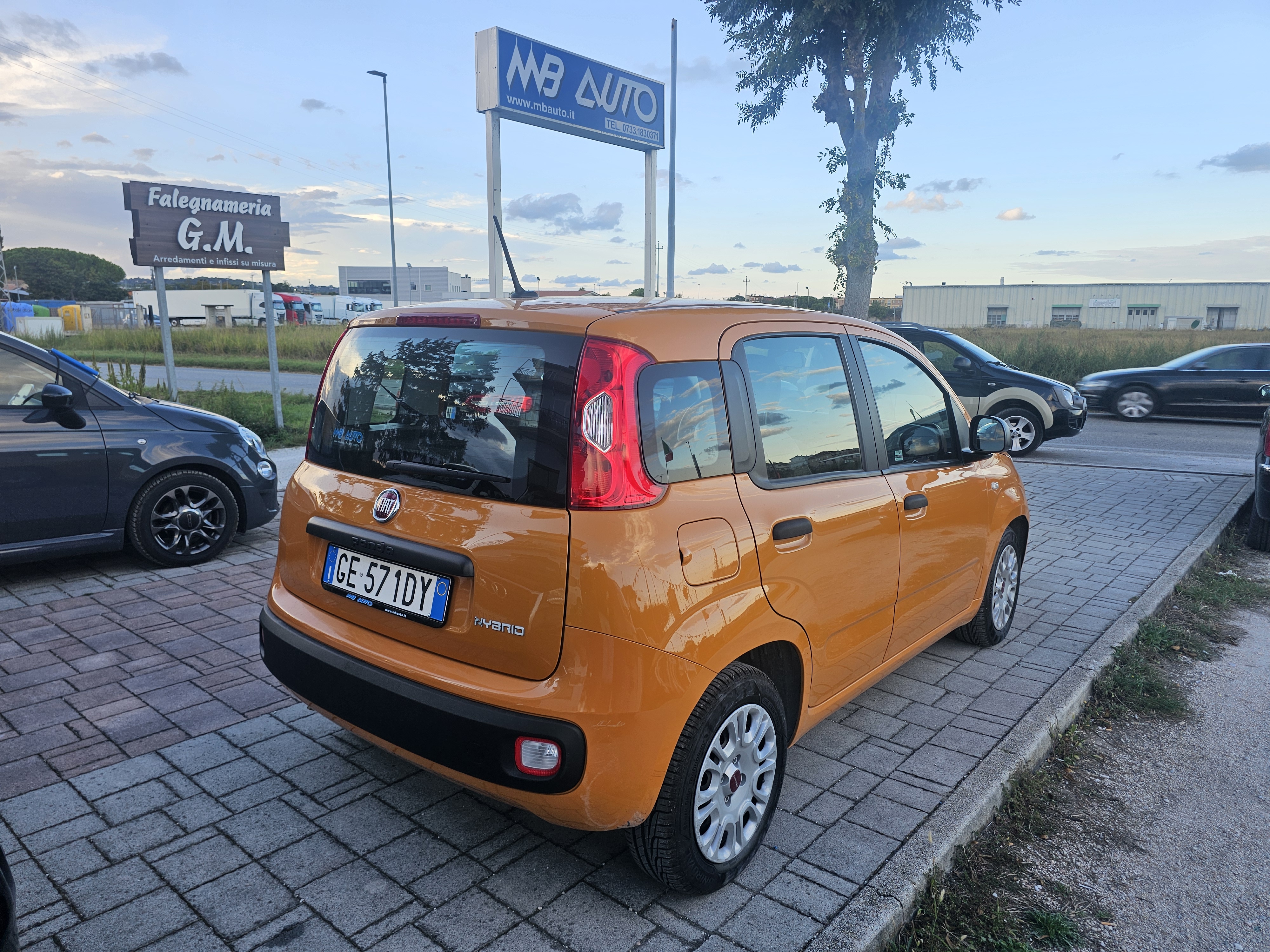 Fiat <span>Panda HYBRID 