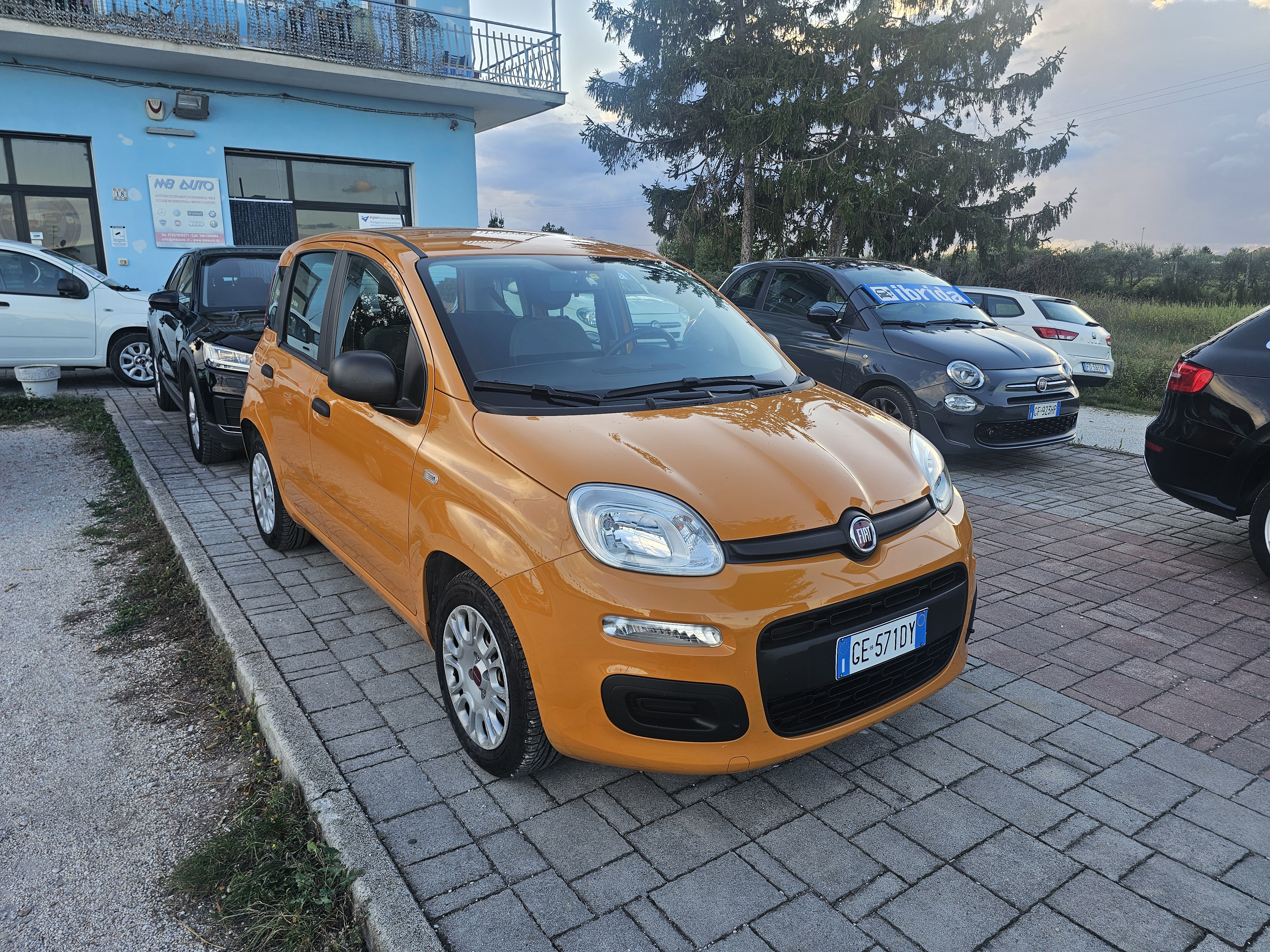 Fiat <span>Panda HYBRID 