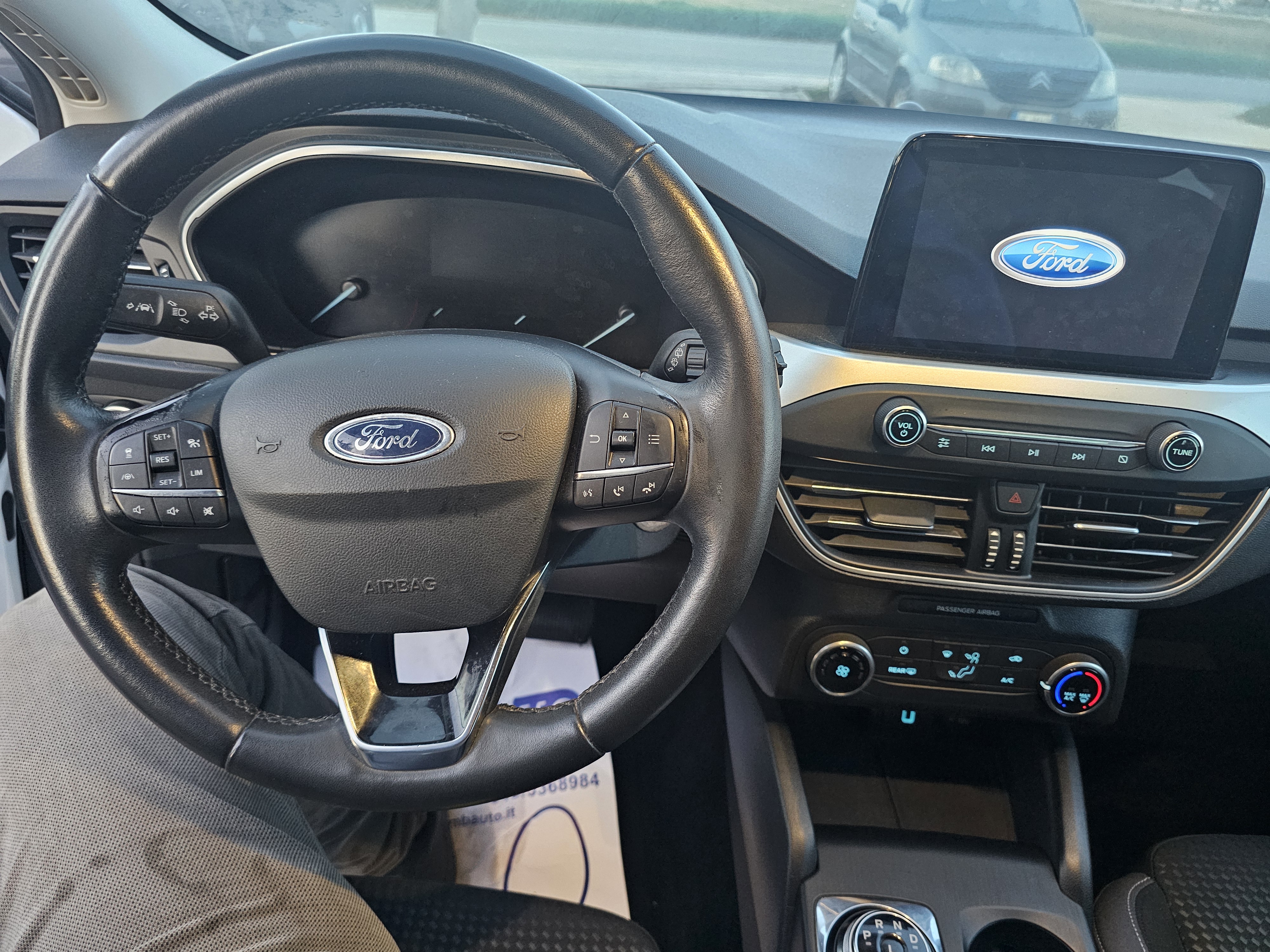 Ford <span>Focus CO-PILOT BUSINESS 