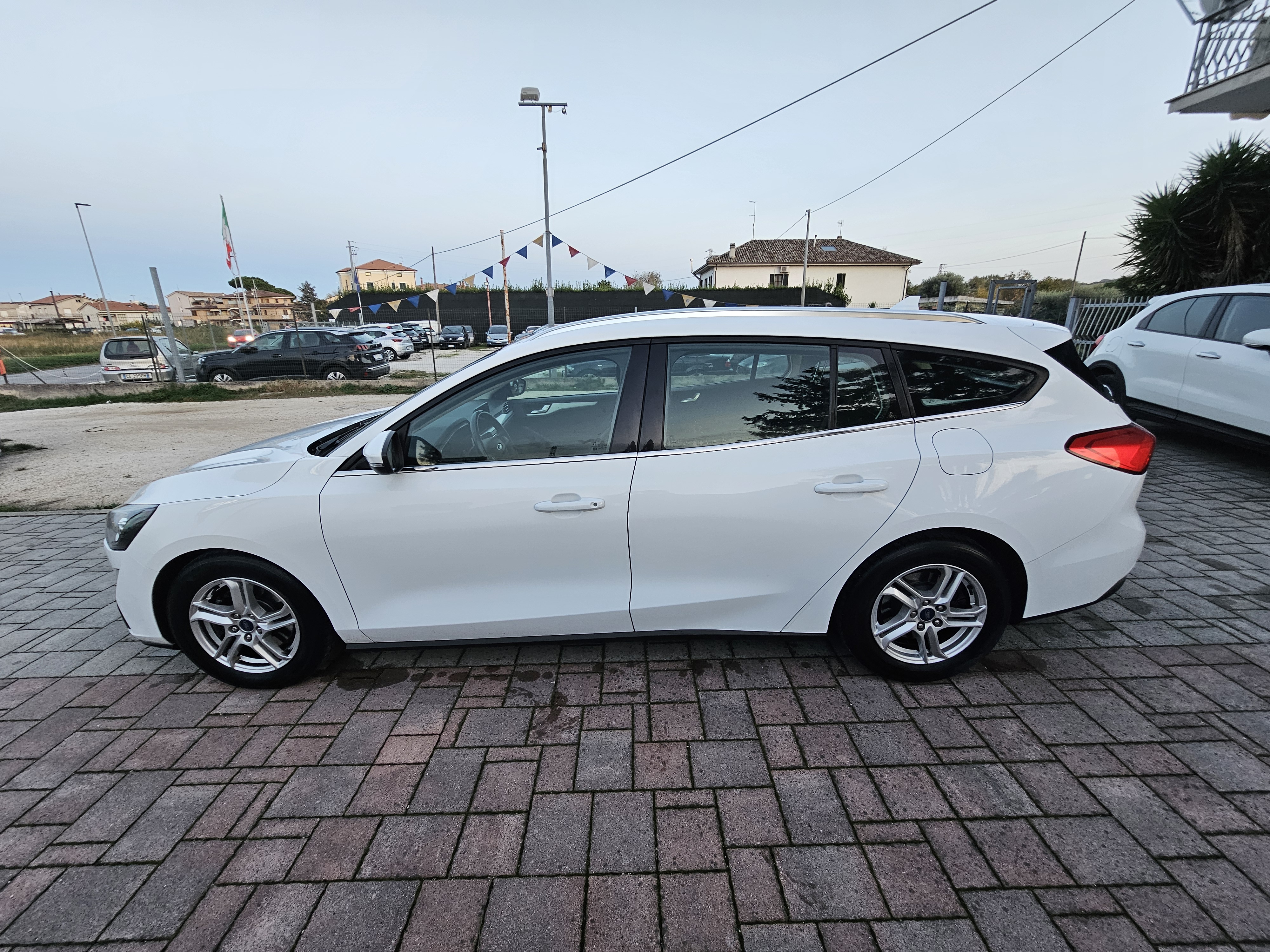 Ford <span>Focus CO-PILOT BUSINESS 