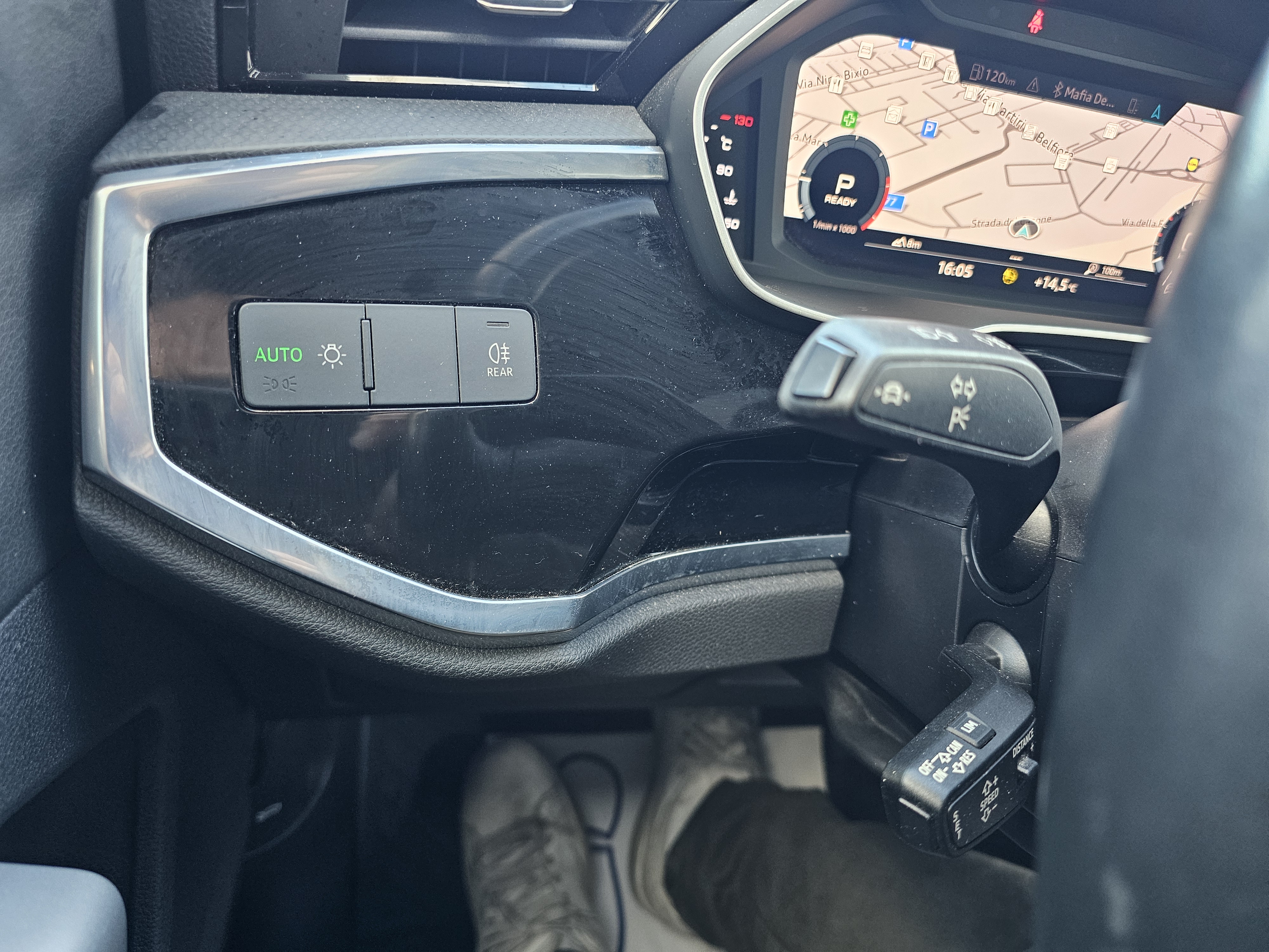 Audi <span>Q3 BUSINESS  