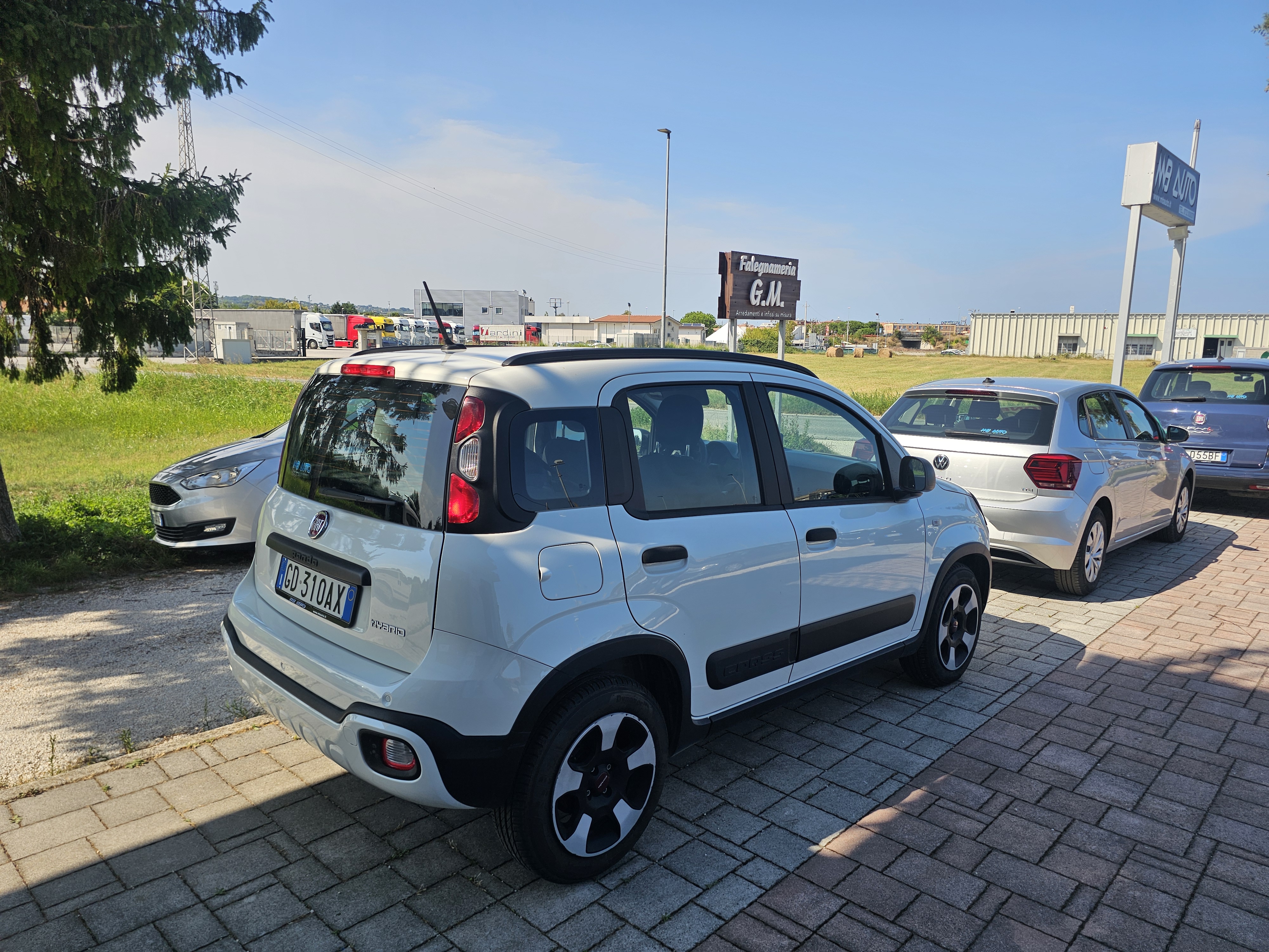 Fiat <span>Panda CROSS 