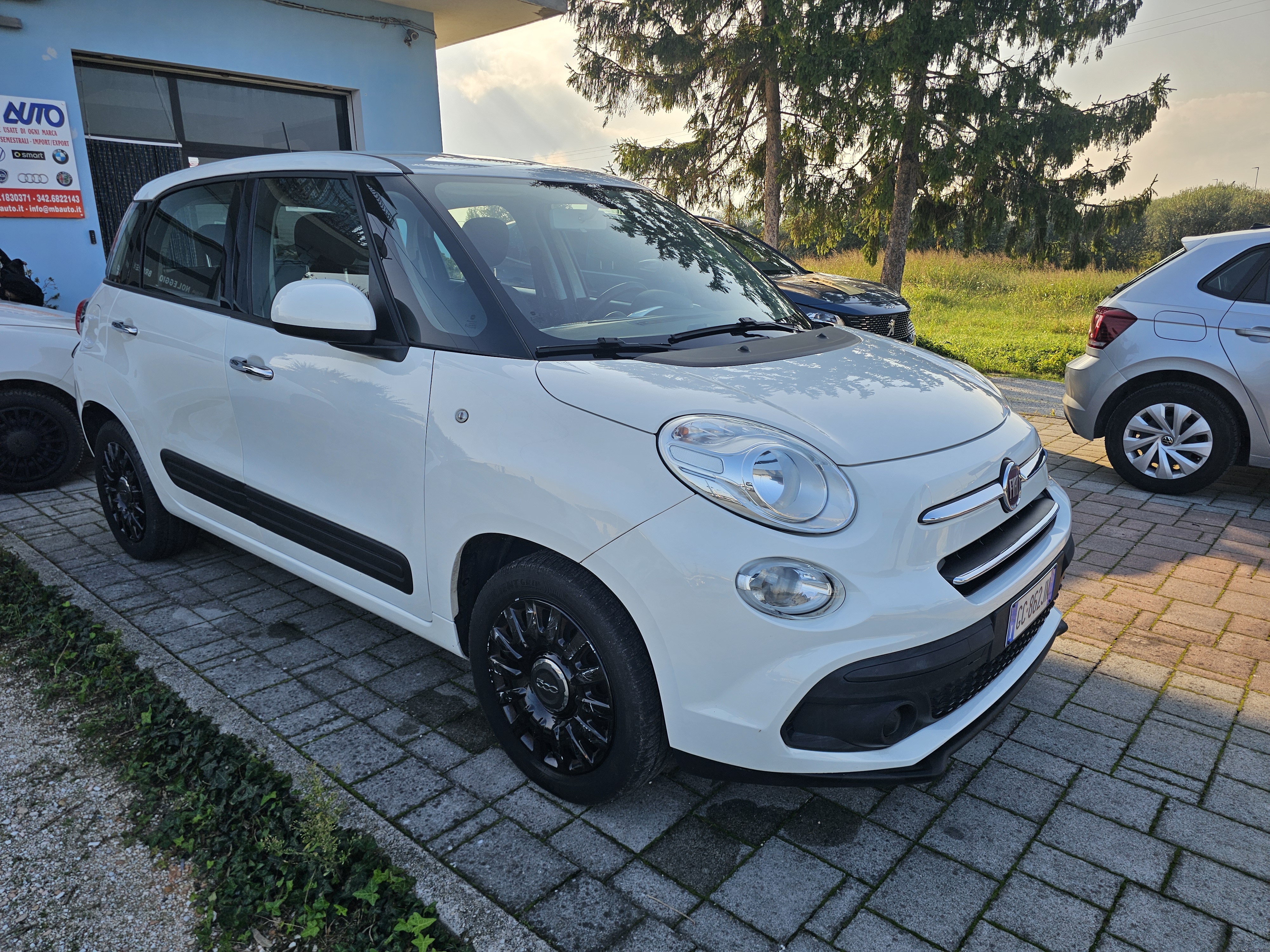 Fiat <span>500L MIRROR 
